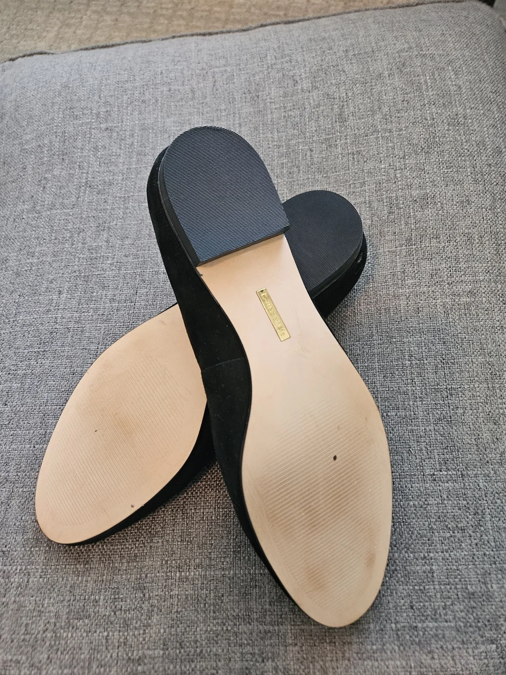 Louise et Cie lightly worn